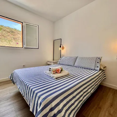 Carlotti House By Gloove Santa Pola